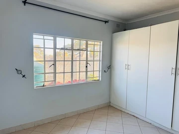 2 Bedroom Garden Flat