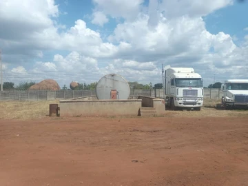 Commercial & Industrial Land