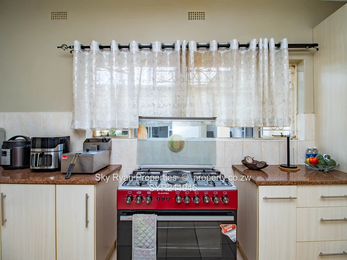 Alexandra Park House For Sale