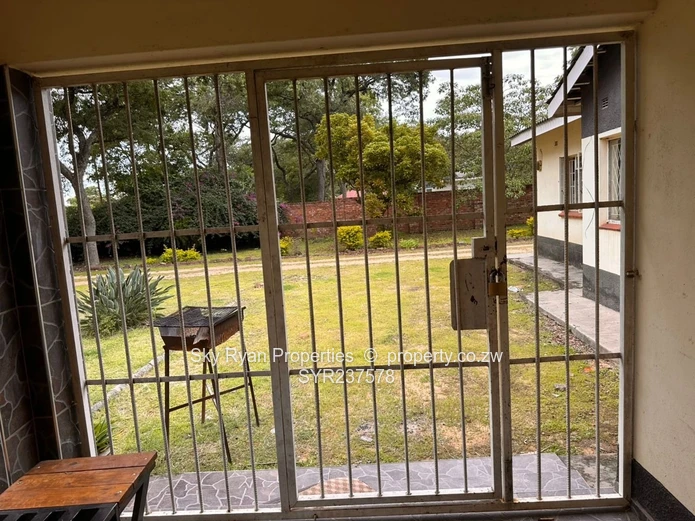 4 Bedroomed Residential Property for Sale – Waterfalls