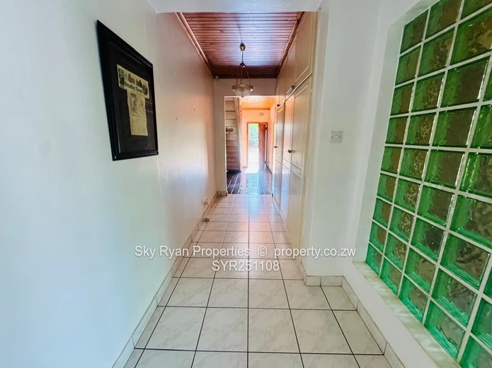 BEDROOM HOUSE TO LET AS OFFICES in mt pleasant 