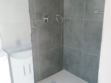 3 Bedroom Garden Flat