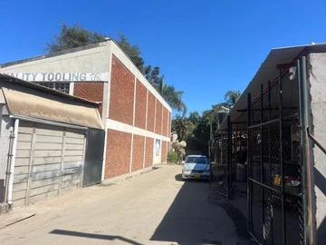 Warehouse & Factory