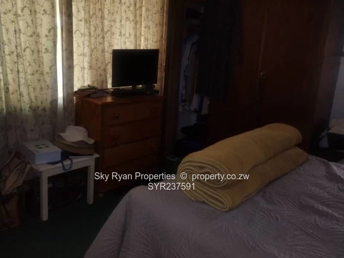 Hatfield House For Sale 