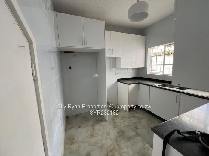 Duplex Garden Flat to let 