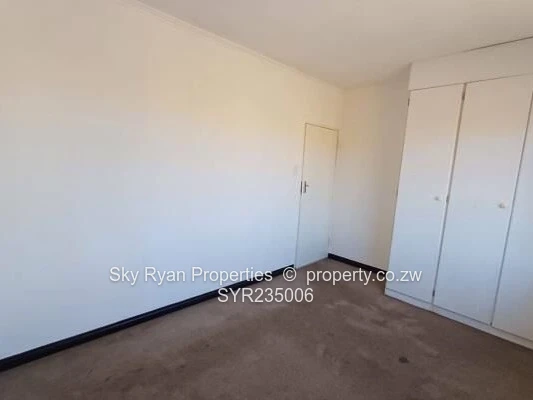 South Africa, Bloubosrand Flat For Sale