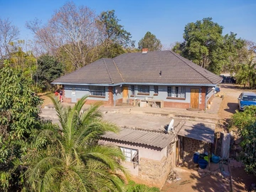 Commercial & Industrial Land