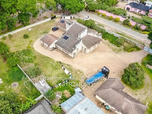 Hatfield House For Sale 