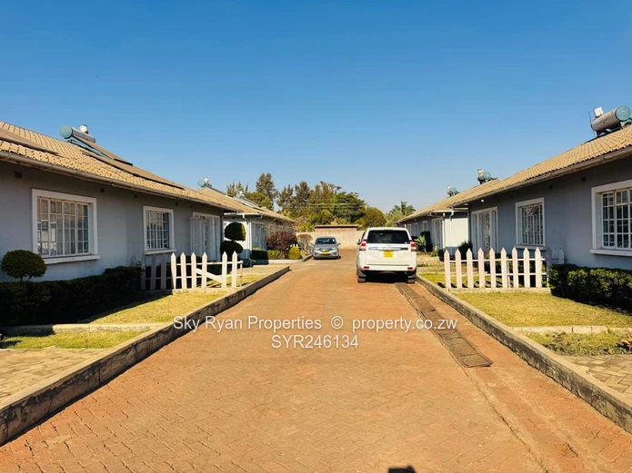 Marlborough Garden Flat For Sale