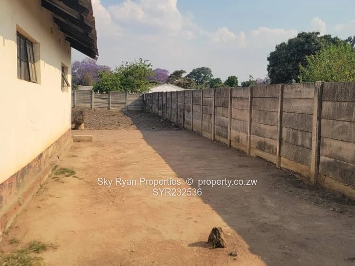 Hatfield House For Sale 