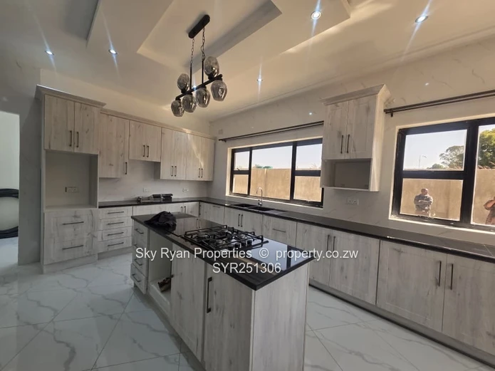 Highlands House To Let