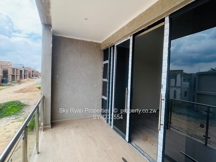 Monavale Pagomo Mews Villa For Sale 